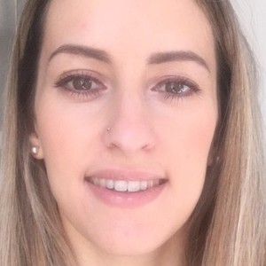 Anaïs - Prof de droit civil - Grenoble