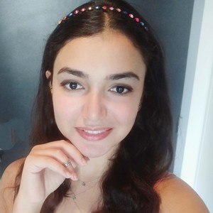 Nada - Prof d'arabe - Ris-Orangis
