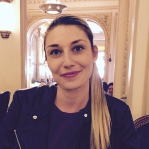 Vicky - Prof de fle - français langue étrangère - Paris