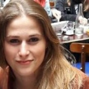 Aurore - Prof de philosophie - Paris