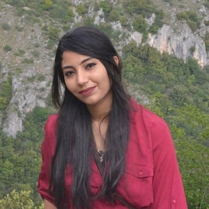 Meriem - Prof de maths - Dunkerque