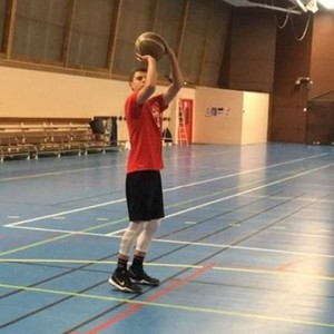 Tom - Prof de basket - Damgan
