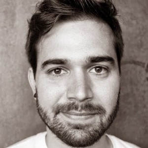 Charles - Prof de biologie - Puteaux