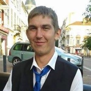 Mickael - Prof de droit civil - Roanne