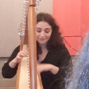 Flora - Prof de solfège - Paris