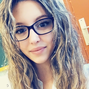 Vivianne - Prof d'espagnol - Jussey