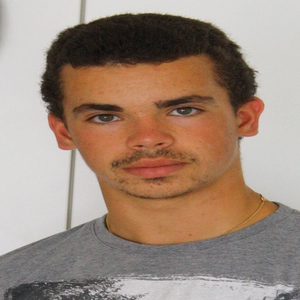 Guillaume - Prof d'histoire - Vanves