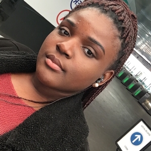 Coralie - Prof d'aide aux devoirs - Courcouronnes