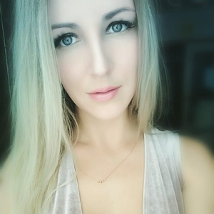 Liya - Prof de français - Zürich