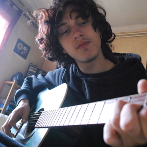 Ethan - Prof de guitare - Halloy