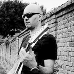 ZAK - Prof de guitare - Essuiles