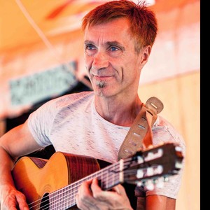 Yves - Prof de guitare - Condrieu