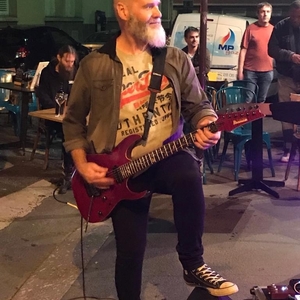Ronan - Prof de guitare - Chartrettes