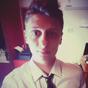 Dorian - Prof d'initiation informatique - Orange