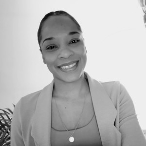 Sarah - Prof de maths - Les Abymes