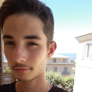 Léo - Prof de maths - Ajaccio