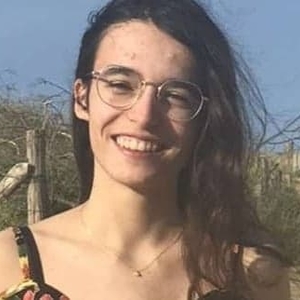 Juliette - Prof de maths - Pleuven