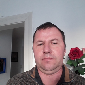 Alain - Prof de maths - Saint-Louis