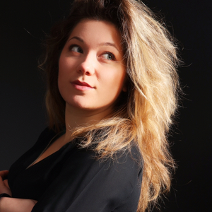 Julie - Prof de maths - Paris
