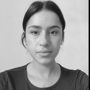 Safia - Prof d'anglais - Villeneuve-d'Ascq