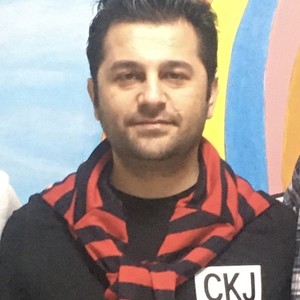 MUSTAFA - Prof de biologie - Ankara