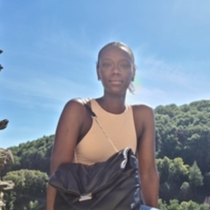 Soraia - Prof de portugais - Paris