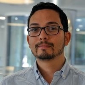 Castro - Prof d'initiation informatique - Suresnes
