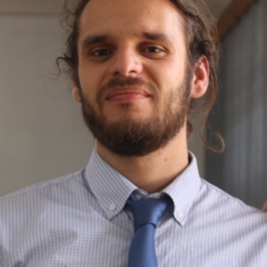 Nabih - Prof d'initiation informatique - Vénissieux
