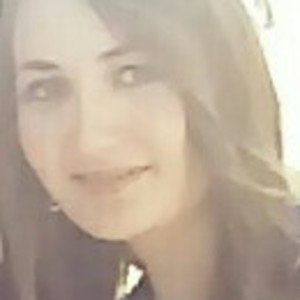 Sara Yasmine - Prof de maths - Maisons-Alfort