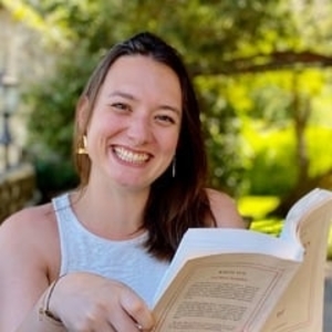 Romane - Prof d'économie - Rennes