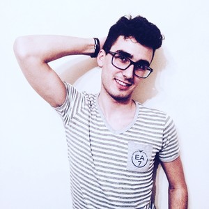 Cyril - Prof d'anglais - Vif