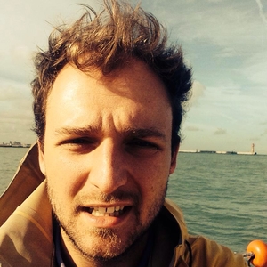 Laurent - Prof d'économie - Paris