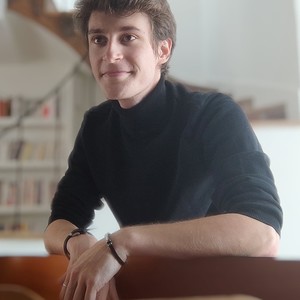 Julien - Prof de piano - Saint-Germain-en-Laye