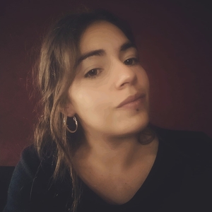 Anais - Prof de français - Saint-Vincent-de-Boisset