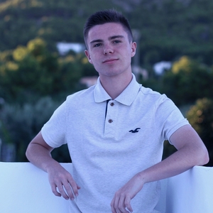 ANTOINE - Prof de maths - Carquefou