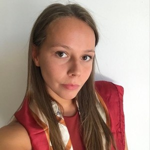 Liza - Prof de maths - Clichy