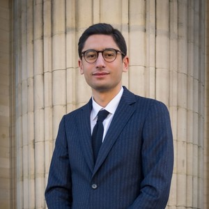 Rayane - Prof de droit civil - Paris 5e