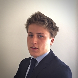 Arthur - Prof de droit - Lyon