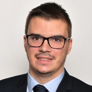 Franck - Prof de droit civil - Paris