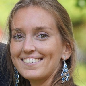 Bertille - Prof de droit des affaires - Bordeaux