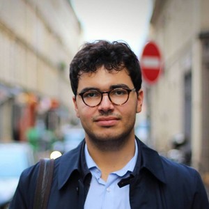 Hugo - Prof de droit - Paris