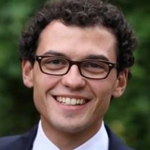 Pierre-marie - Prof de droit des affaires - Paris