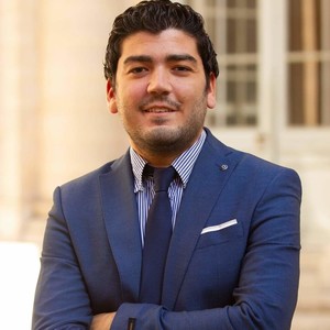 Gabriel - Prof de préparation concours sciences po - Paris