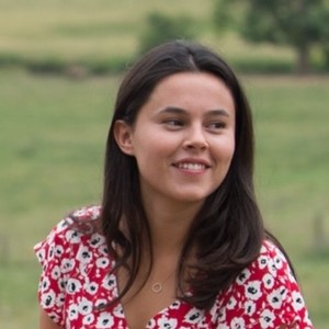 Carla - Prof de droit civil - Paris