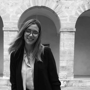 Marie-Camille - Prof de droit - Montpellier
