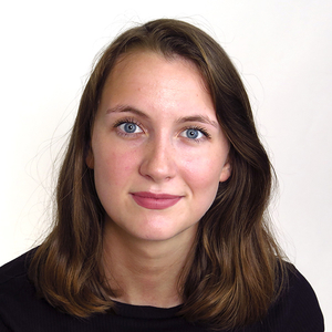Astrid - Prof de droit civil - Paris