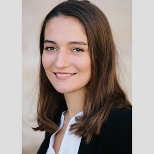 Charlotte - Prof de préparation examen crfpa - Paris