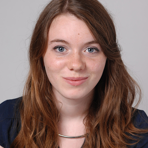 Blandine - Prof de droit civil - Paris