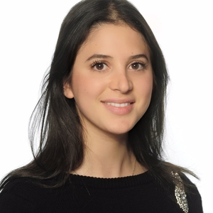 Shayna - Prof de droit social - Paris 17e