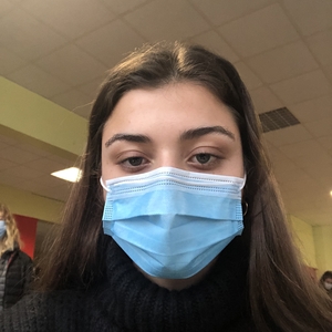 Anna - Prof d'anglais - Saint-Gengoux-le-National